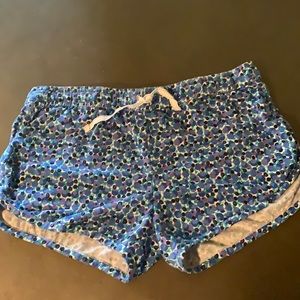 Southern Tide lounge shorts